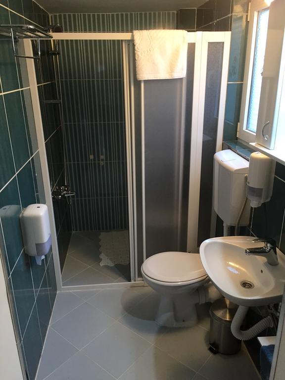 Kona Apartment Belgrad Rum bild