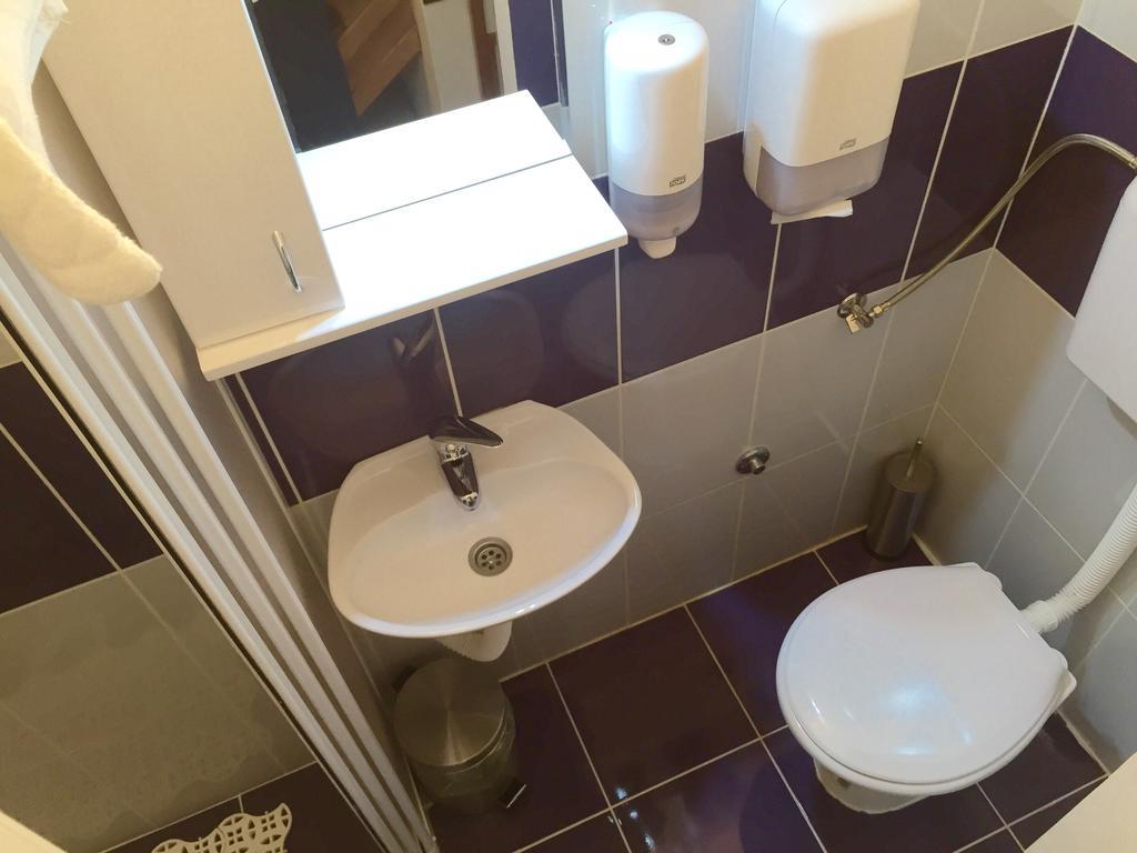 Kona Apartment Belgrad Rum bild